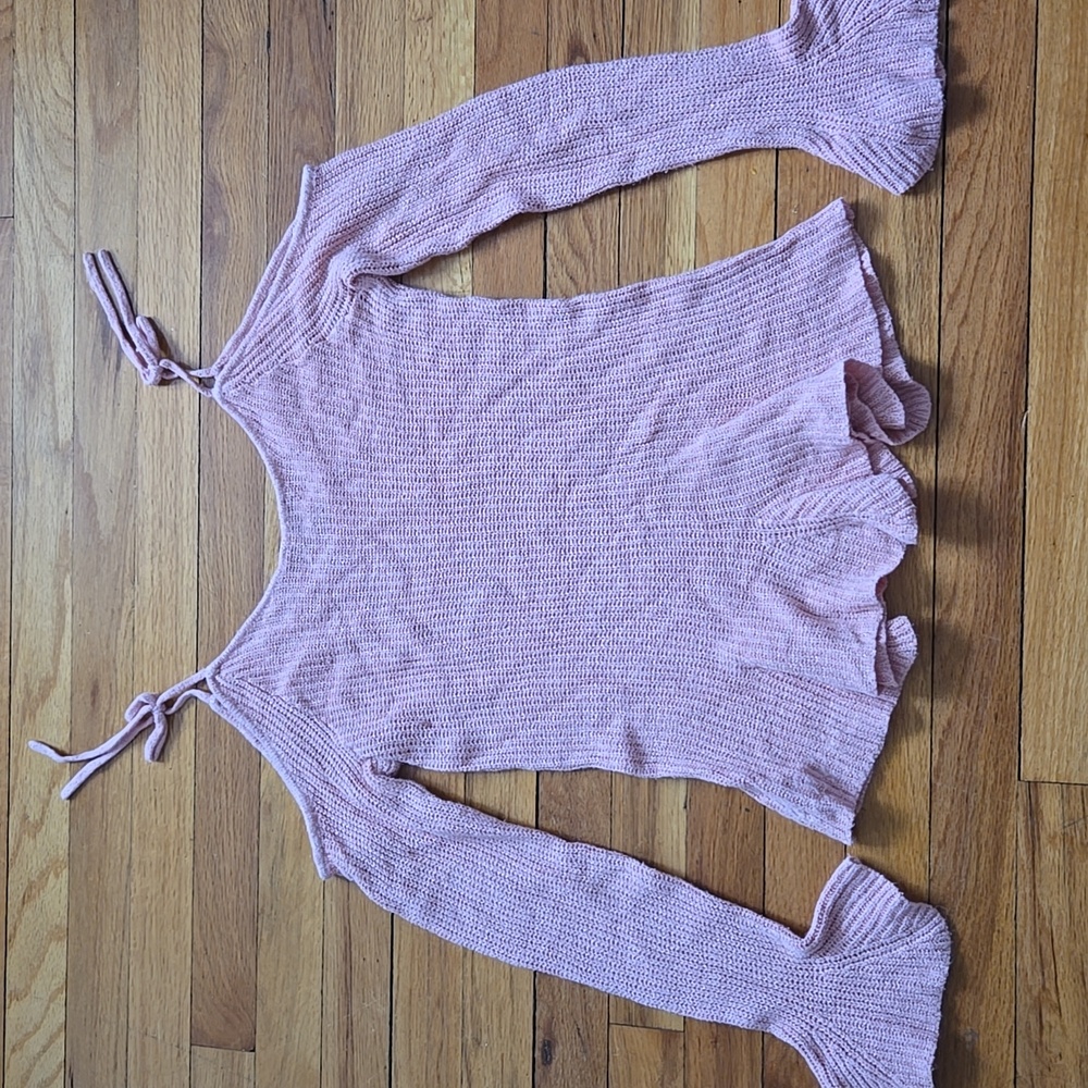 Express Sweater - Picture 4 of 5